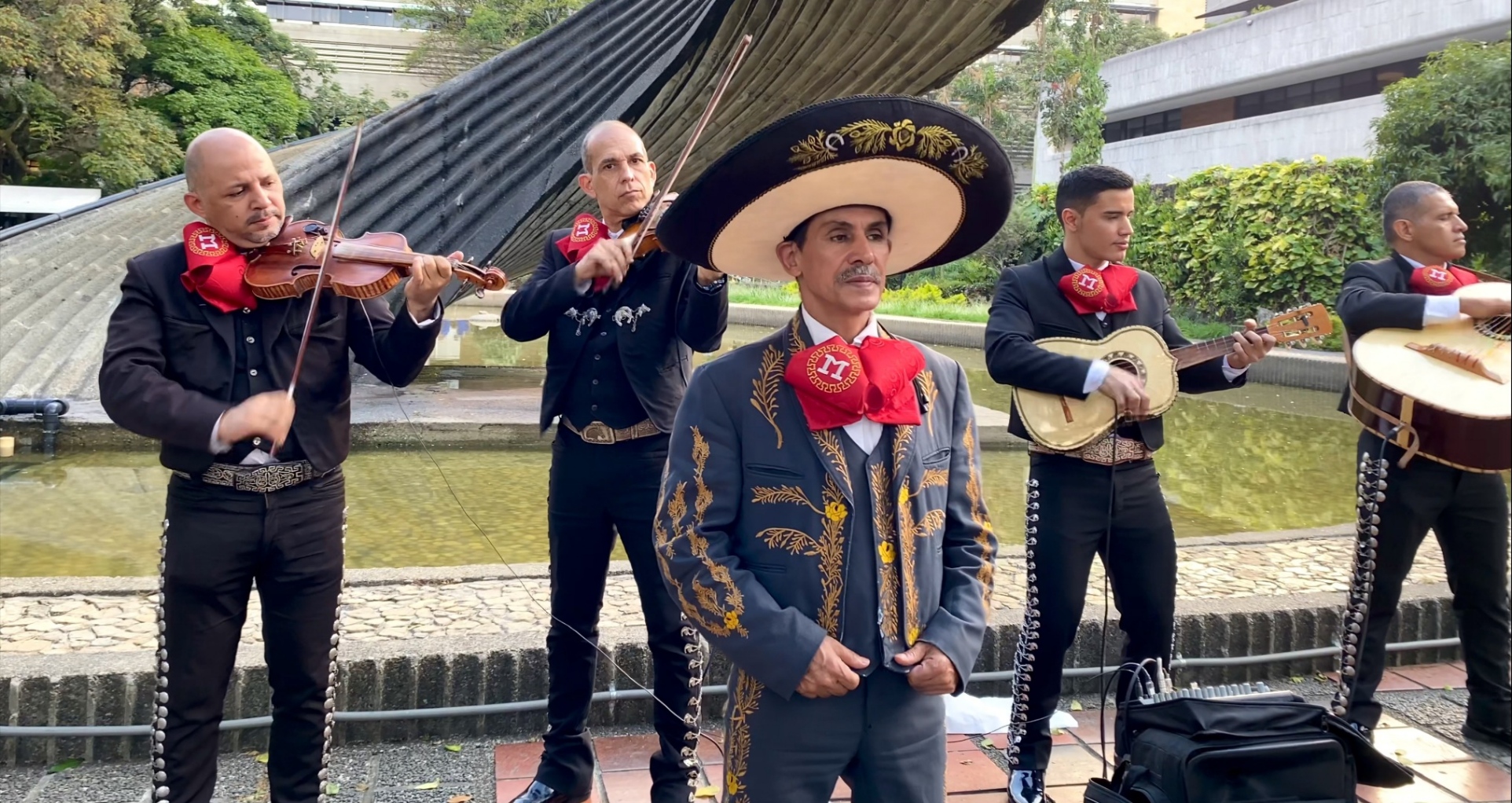 FIESTAS, serenatas, matrimonios , cumpleaños mariachi