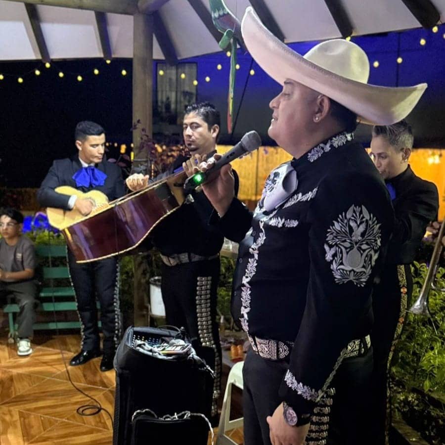 matrimonio-con-el-mariachi-martinez
