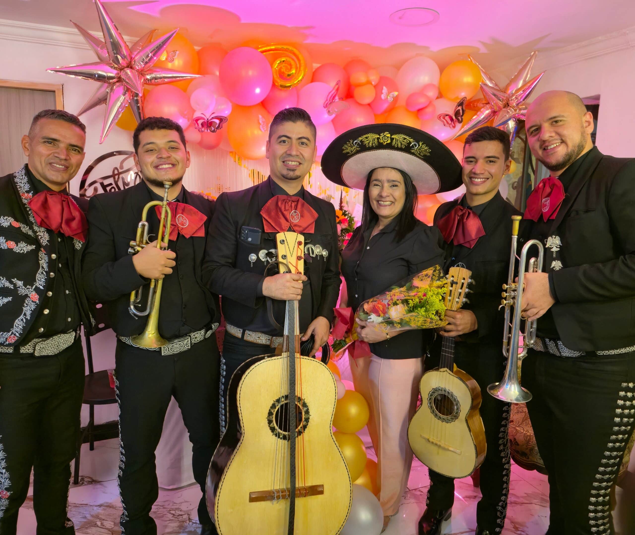 cumpleaños_mamá_con_mariachi_martinez